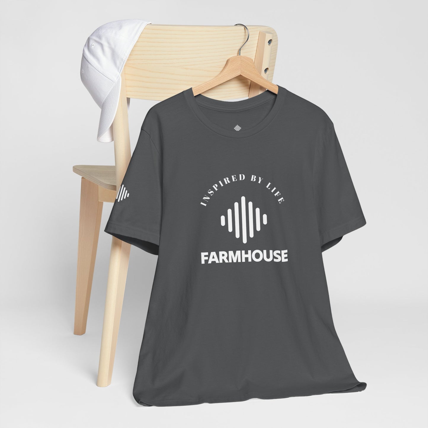 FARMHOUSE CLASSIC Unisex Jersey Short Sleeve Tee